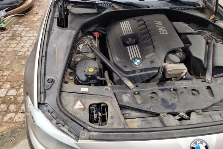 Used BMW 5 Series 2012 523Li Luxury Model Engine Bay Right