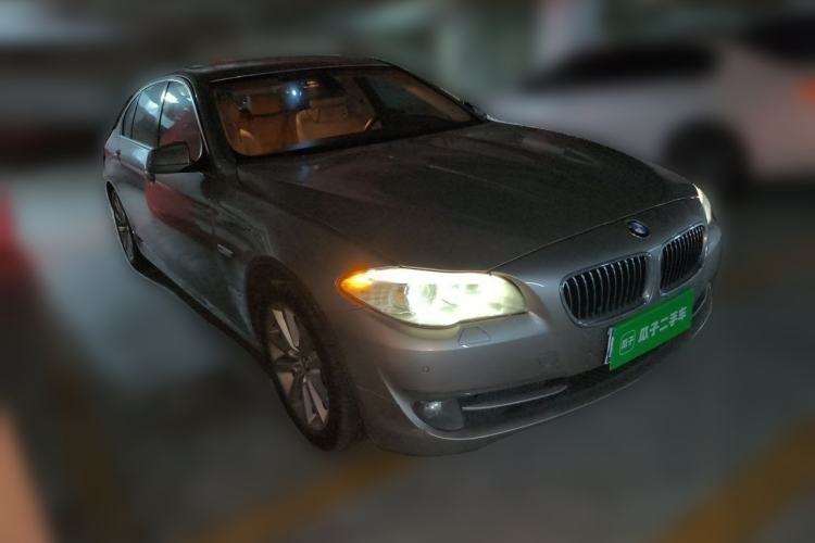 Used BMW 5 Series 2012 530Li Leading Model Front Right 45 Deg
