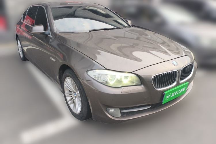 Used BMW 5 Series 2012 523Li Luxury Model Front Right 45 Deg