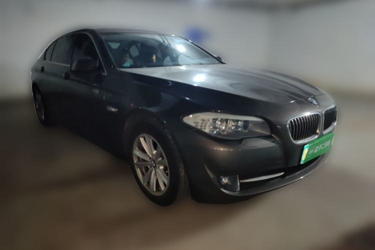 Used BMW 5 Series 2012 523Li Luxury Model Front Right 45 Deg