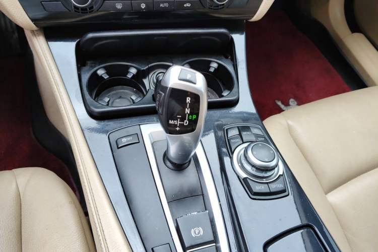 Used BMW 5 Series 2012 520Li Elegant Edition Gear Lever
