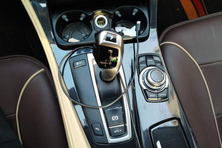 Used BMW 5 Series 2012 520Li Elegant Edition Gear Lever