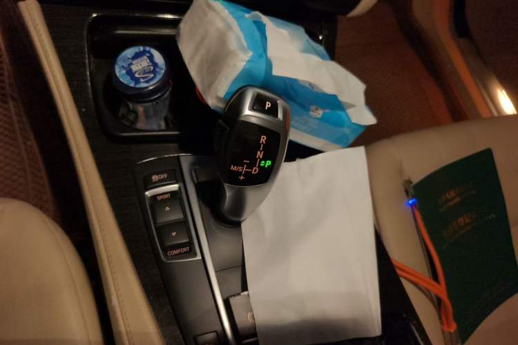 Used BMW 5 Series 2012 530Li Leading Model Gear Lever