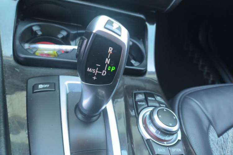 Used BMW 5 Series 2012 523Li Leading Model Gear Lever
