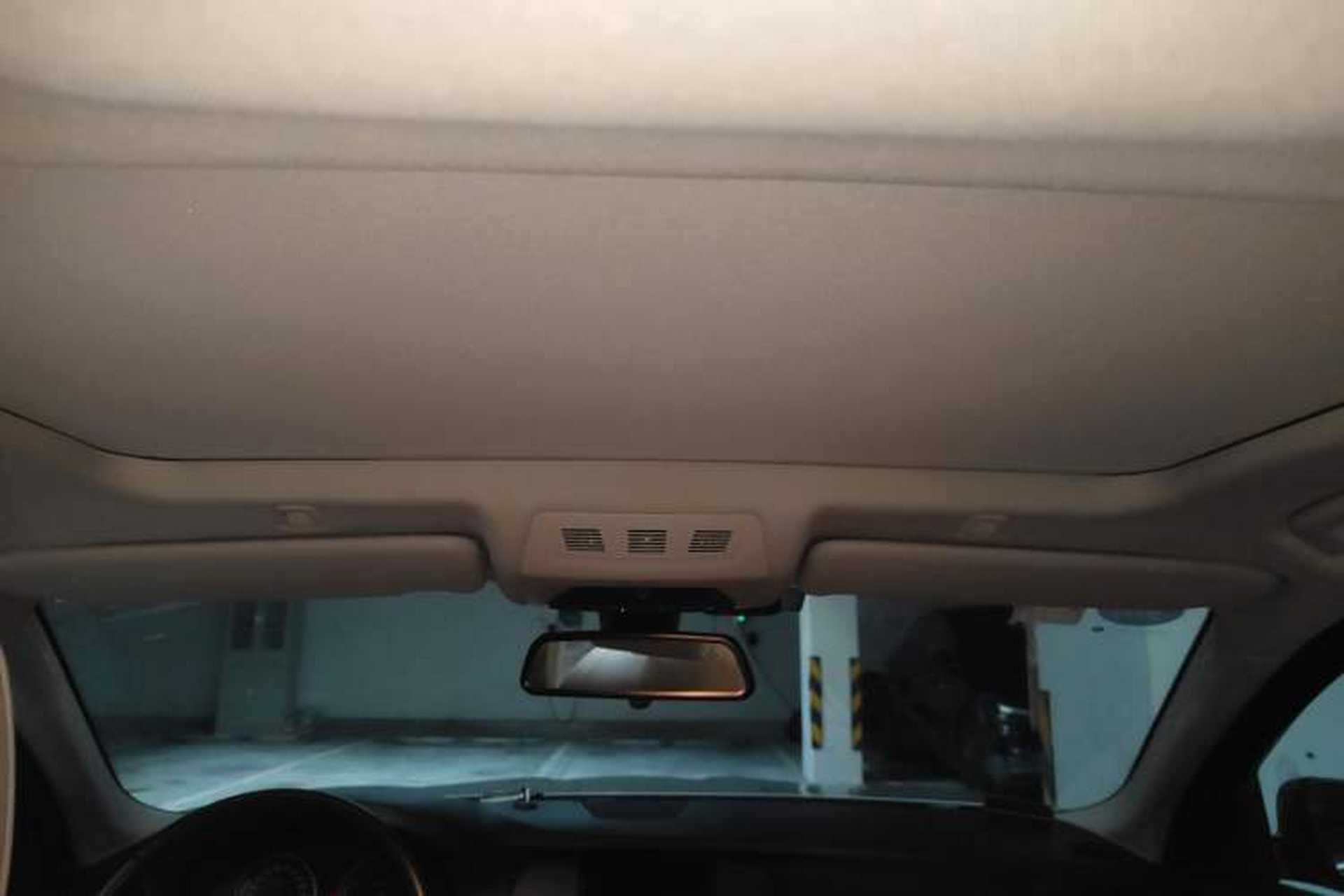 Used BMW 5 Series 2012 523Li Leading Model Headliner