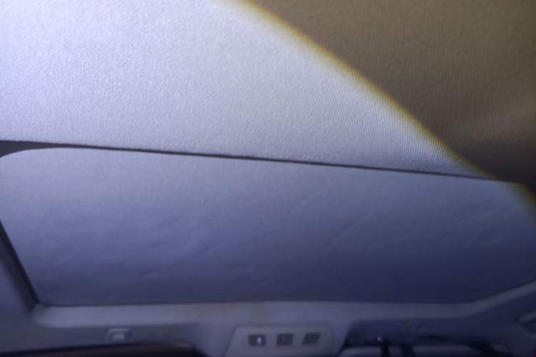 Used BMW 5 Series 2012 523Li Leading Model Headliner