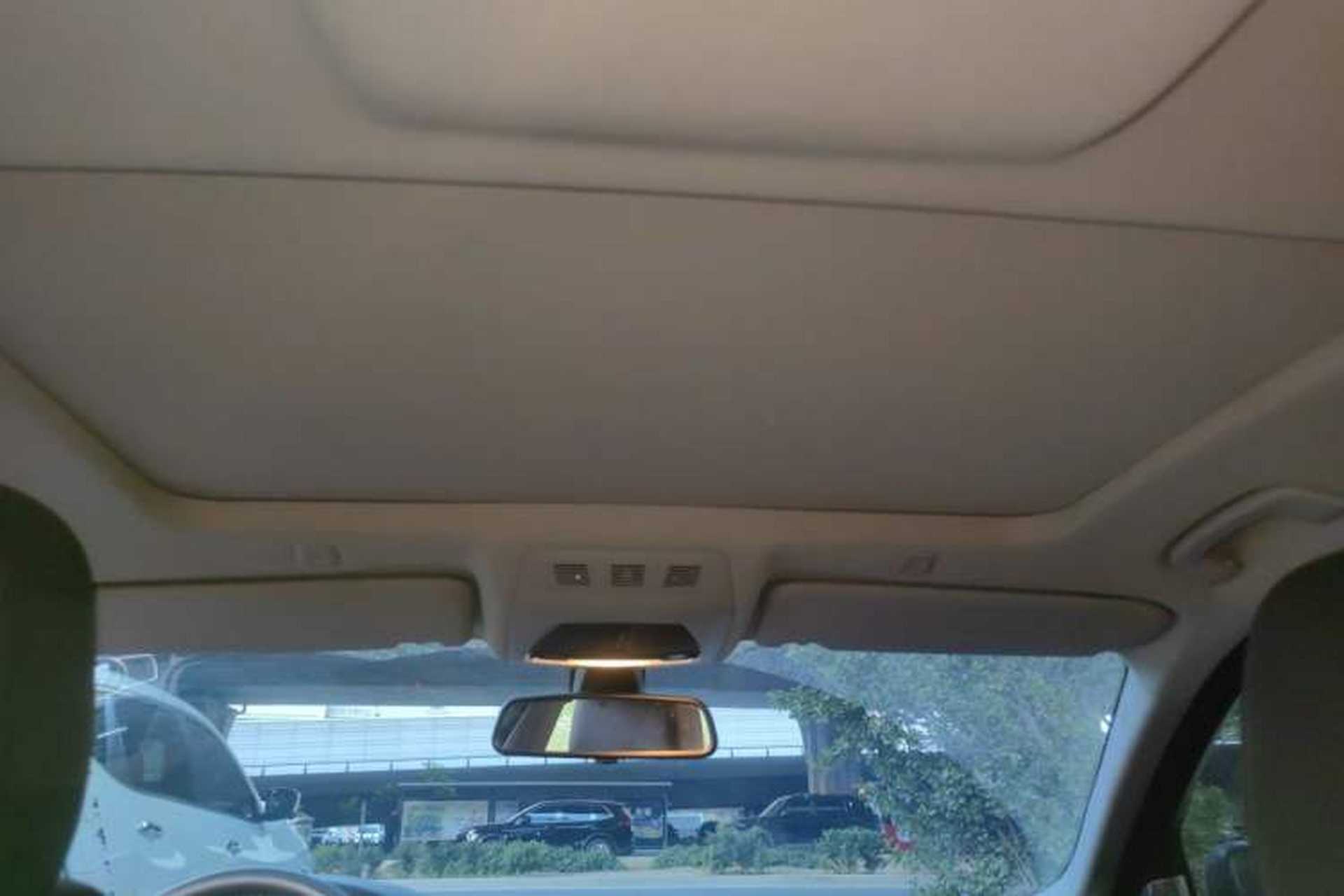 Used BMW 5 Series 2012 523Li Luxury Model Headliner