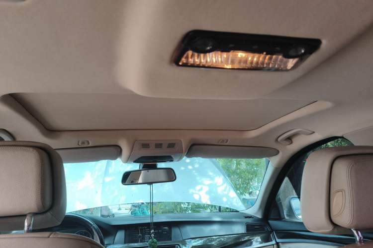 Used BMW 5 Series 2012 535Li Leading Model Headliner