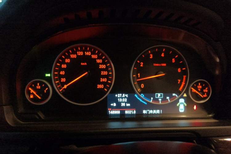 Used BMW 5 Series 2012 530Li Leading Model Instrument Cluster