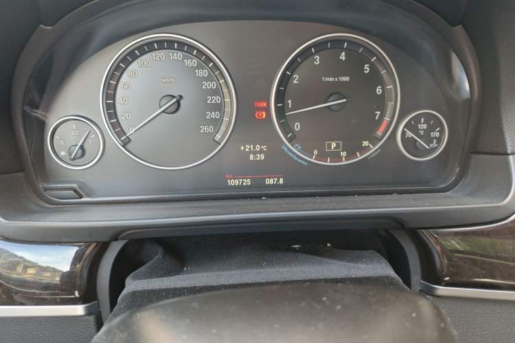 Used BMW 5 Series 2012 523Li Luxury Model Instrument Cluster