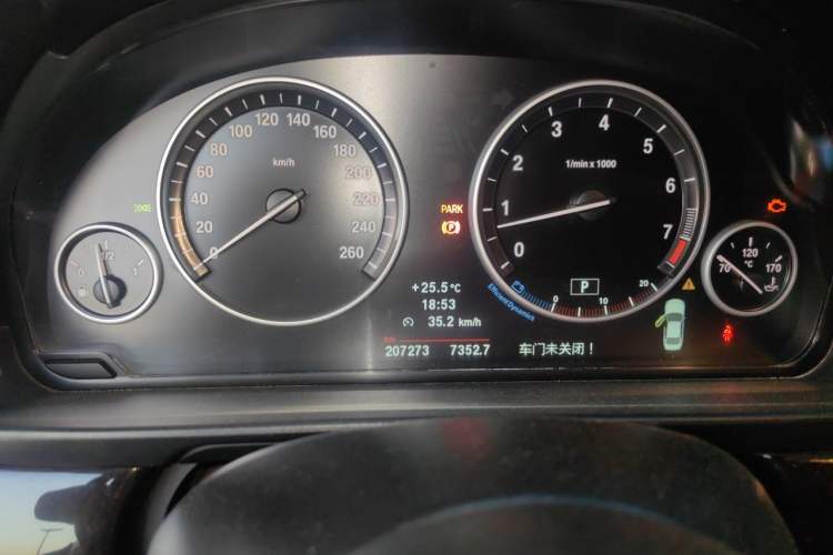 Used BMW 5 Series 2012 523Li Luxury Model Instrument Cluster