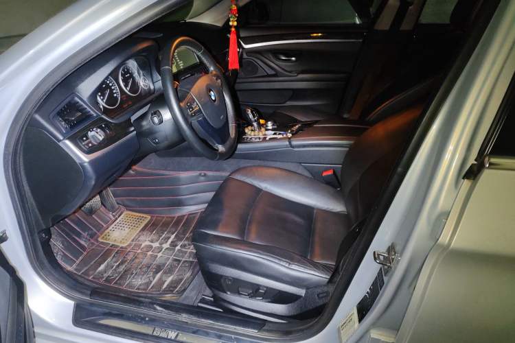 Used BMW 5 Series 2012 530Li Leading Model Left Front Seat