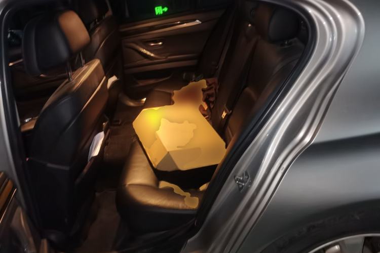 Used BMW 5 Series 2012 528i xDrive Luxury Edition Left Rear Seat