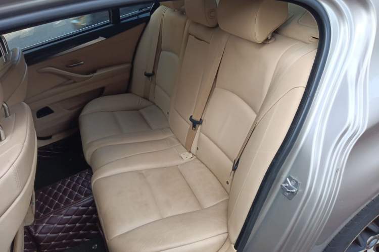 Used BMW 5 Series 2012 530Li Leading Model Left Rear Seat
