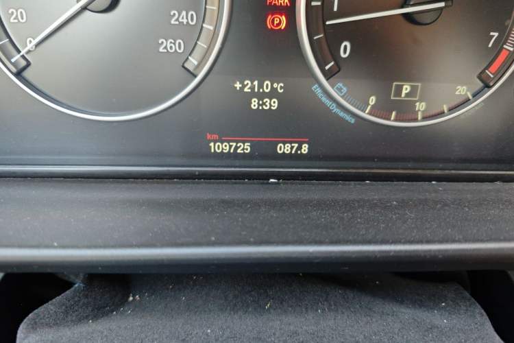 Used BMW 5 Series 2012 523Li Luxury Model Odometer Close Up