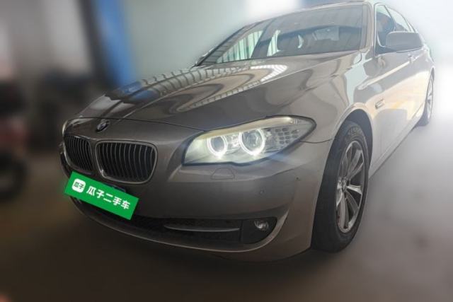 BMW 5 Series 2012 520Li Elegant Edition d’occasion
