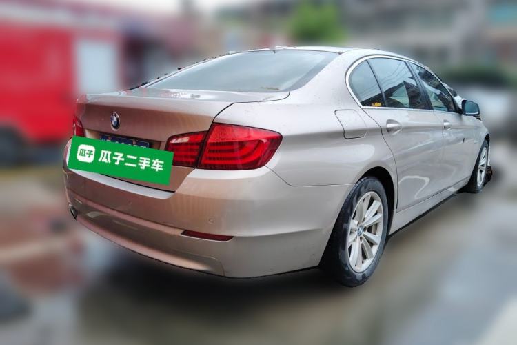 Used BMW 5 Series 2012 520Li Elegant Edition Rear Right 45 Deg