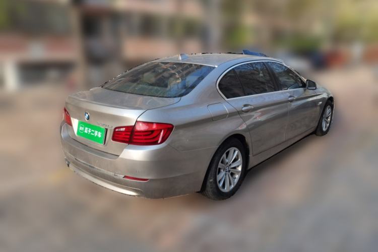 Used BMW 5 Series 2012 520Li Elegant Edition Rear Right 45 Deg