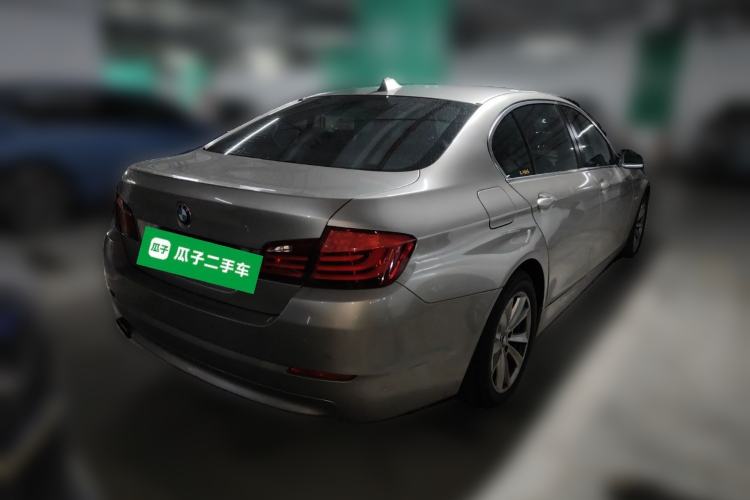 Used BMW 5 Series 2012 520Li Elegant Edition Rear Right 45 Deg