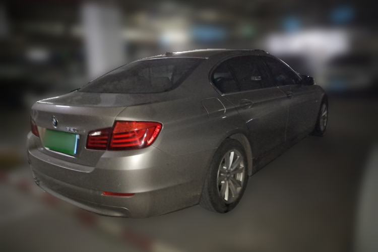 Used BMW 5 Series 2012 520Li Elegant Edition Rear Right 45 Deg