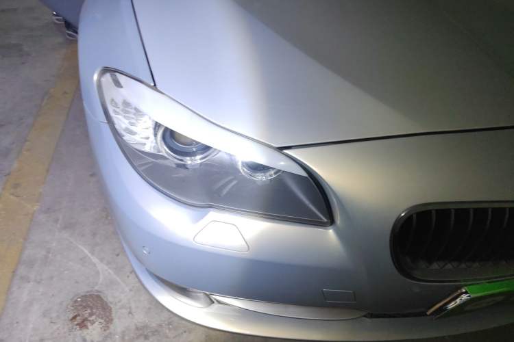 Used BMW 5 Series 2012 530Li Leading Model Right Front Headlight