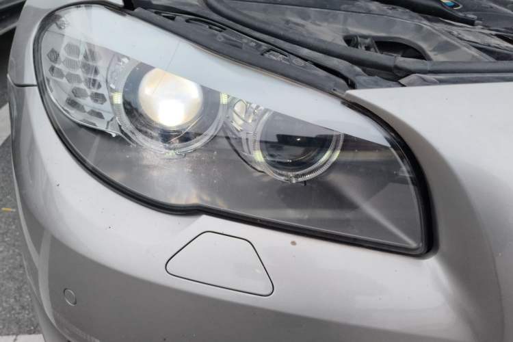 Used BMW 5 Series 2012 520Li Elegant Edition Right Front Headlight