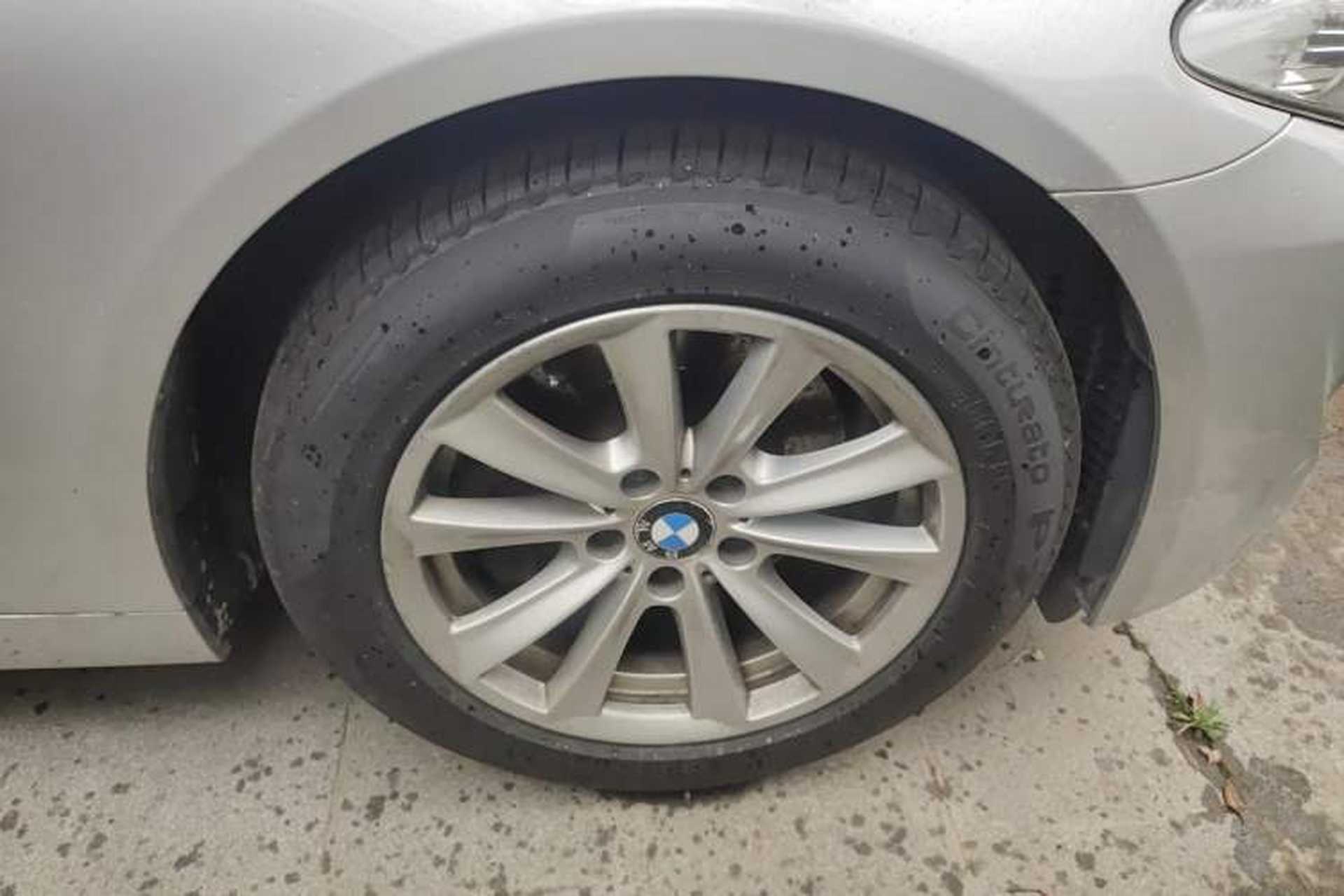 Used BMW 5 Series 2012 520Li Elegant Edition Right Front Wheel Hub