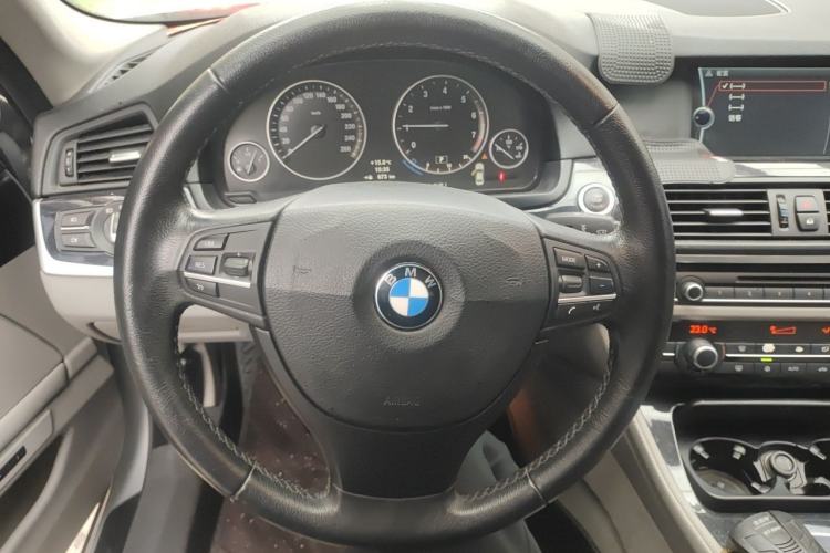 Used BMW 5 Series 2012 520Li Elegant Edition Steering Wheel