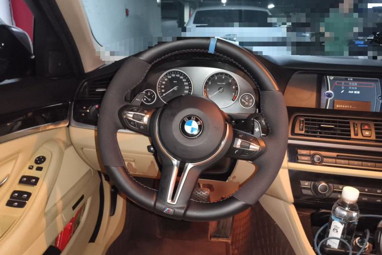 Used BMW 5 Series 2012 523Li Leading Model Steering Wheel