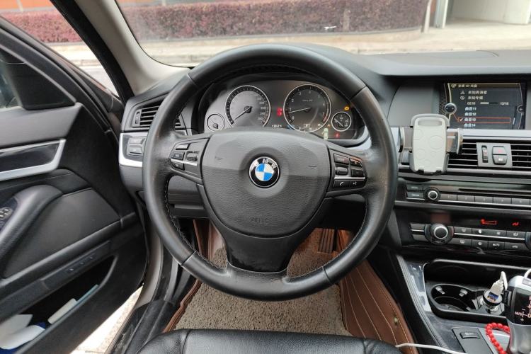 Used BMW 5 Series 2012 520Li Elegant Edition Steering Wheel
