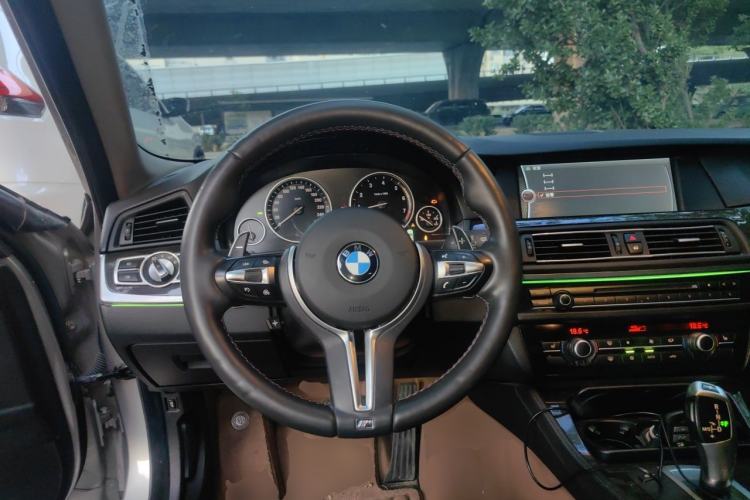 Used BMW 5 Series 2012 523Li Luxury Model Steering Wheel