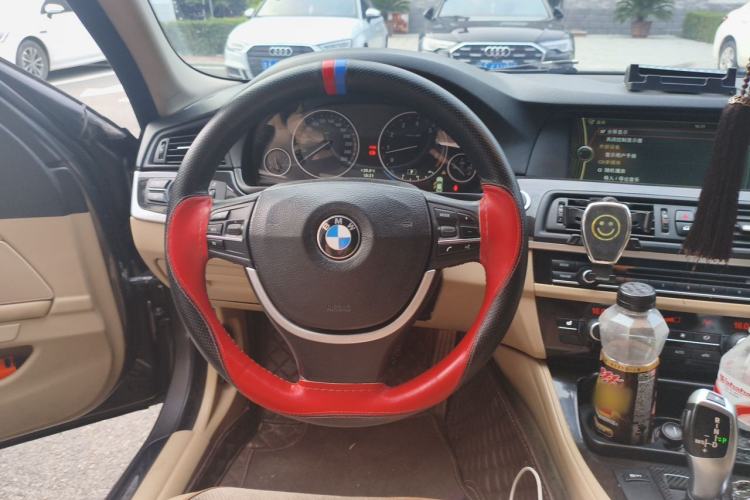 Used BMW 5 Series 2012 523Li Luxury Model Steering Wheel