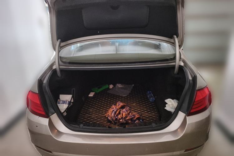 Used BMW 5 Series 2012 523Li Leading Model Trunk