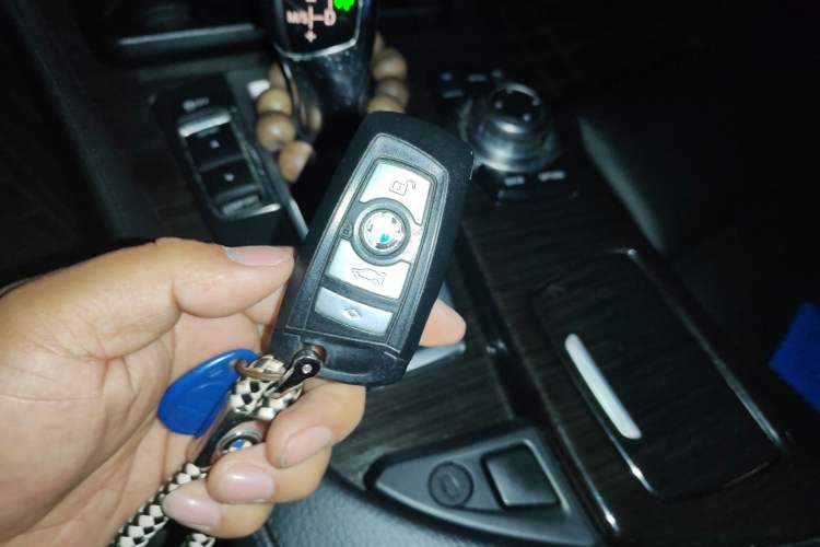 Used BMW 5 Series 2012 530Li Leading Model Vehicle Key