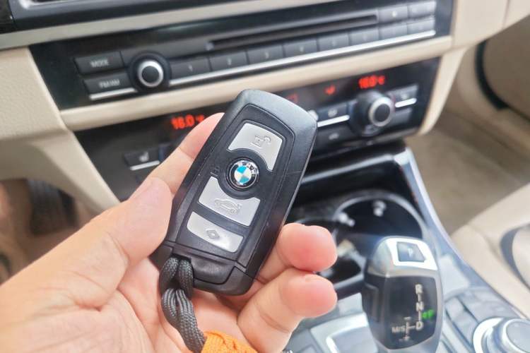 Used BMW 5 Series 2012 523Li Leading Model Vehicle Key