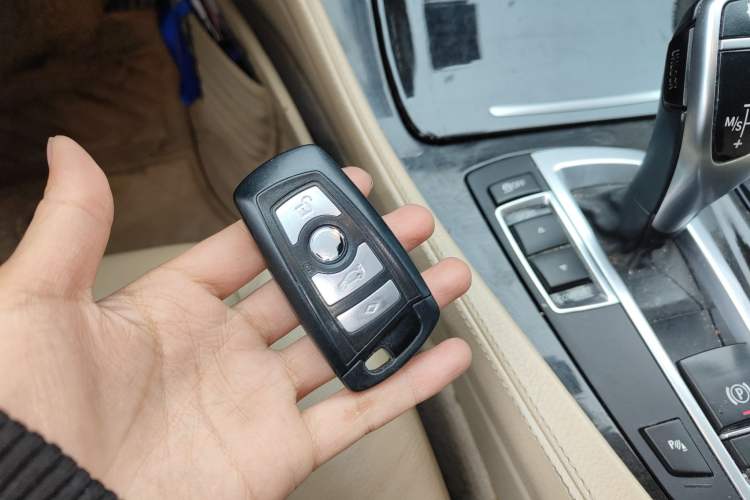 Used BMW 5 Series 2012 535Li Leading Model Vehicle Key