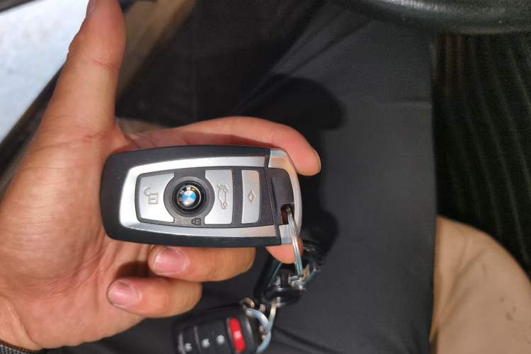 Used BMW 5 Series 2012 523Li Leading Model Vehicle Key