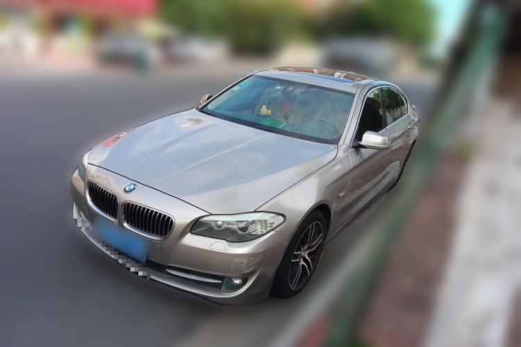 Used BMW 5 Series 2012 530Li Leading Model Guazi used car, China used car export, Used car for sale, Used cars, Cheapest cars for sale