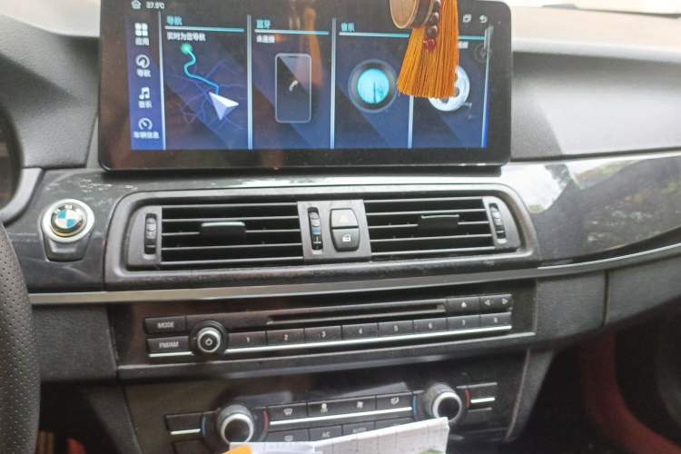 Used BMW 5 Series 2012 520Li Elegant Edition Audio And AC Panel