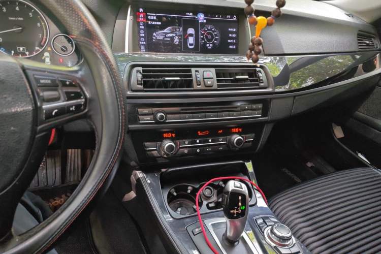 Used BMW 5 Series 2012 520Li Elegant Edition Audio And AC Panel
