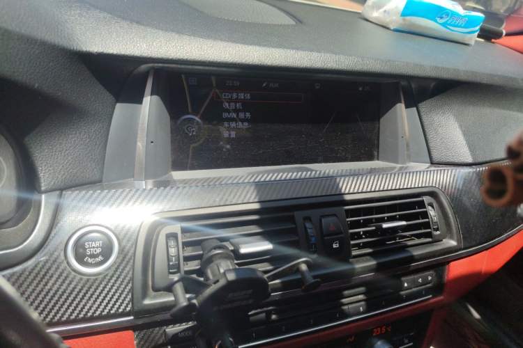 Used BMW 5 Series 2012 523Li Leading Model Audio And AC Panel