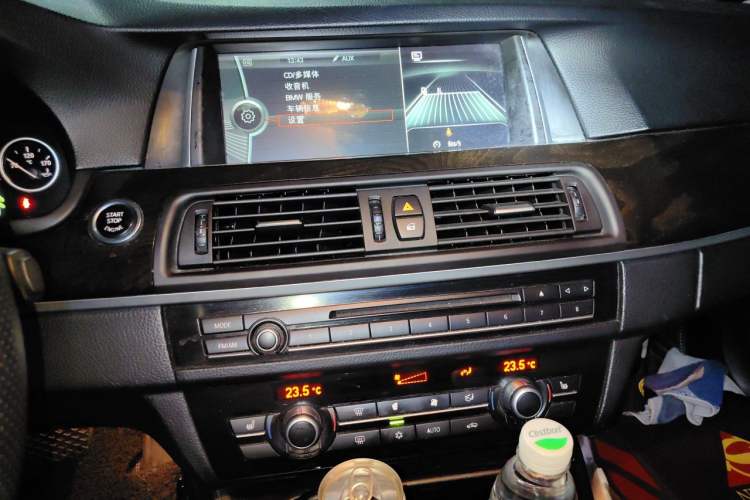 Used BMW 5 Series 2012 523Li Leading Model Audio And AC Panel