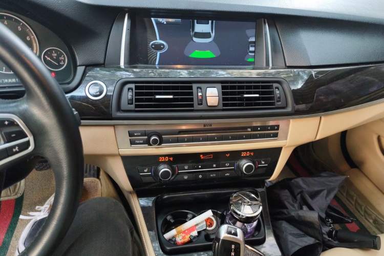 Used BMW 5 Series 2012 523Li Leading Model Audio And AC Panel