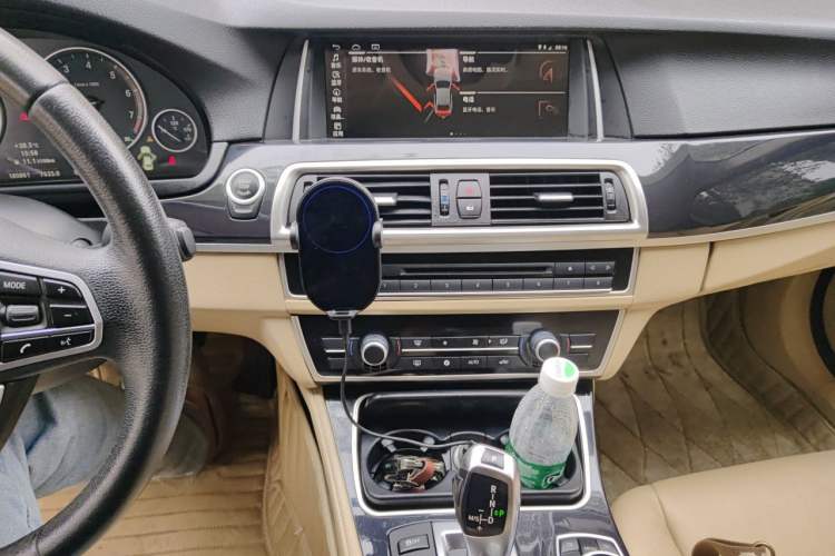Used BMW 5 Series 2012 520Li Elegant Edition Audio And AC Panel