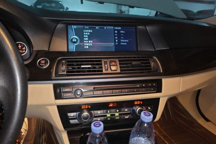 Used BMW 5 Series 2012 523Li Luxury Model Audio And AC Panel