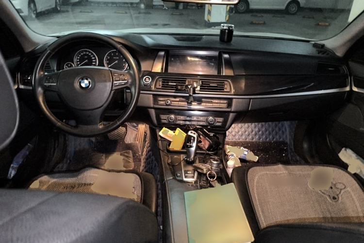 Used BMW 5 Series 2012 520Li Elegant Edition Center Console