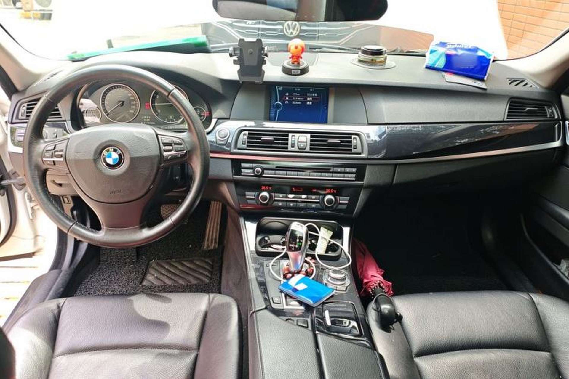 Used BMW 5 Series 2012 520Li Elegant Edition Center Console