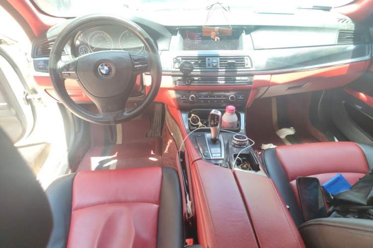 Used BMW 5 Series 2012 523Li Leading Model Center Console