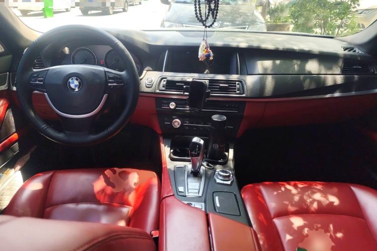 Used BMW 5 Series 2012 520Li Elegant Edition Center Console