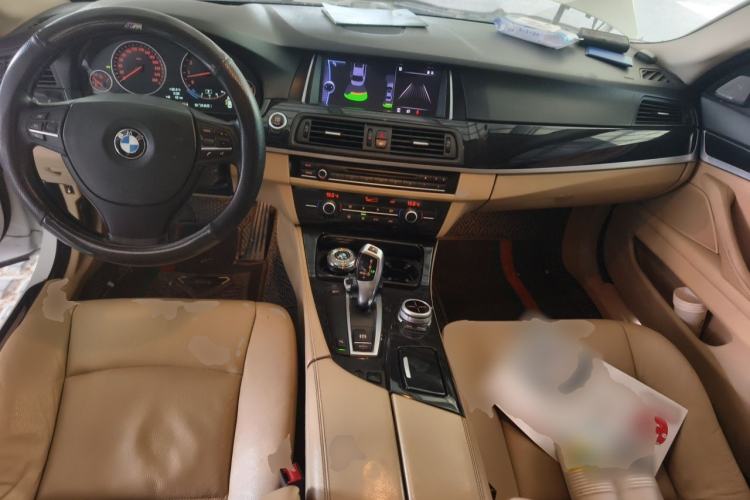 Used BMW 5 Series 2012 520Li Elegant Edition Center Console